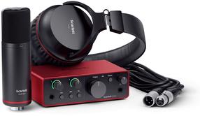 Garso sąsaja Focusrite Scarlett Solo Studio 4th Gen, raudona