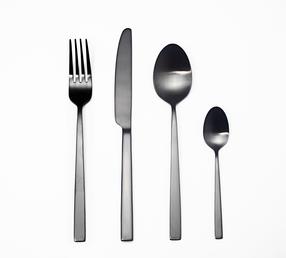 Stalo įrankių komplektas Domoletti, juoda