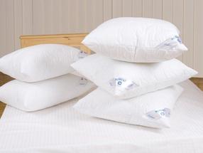 Pagalvė Merkys Pelenė, balta, 68 cm x 68 cm