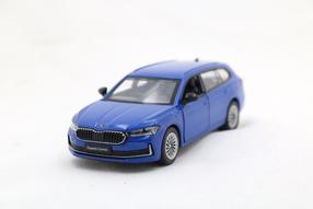 Žaislinis automobilis MSZ Street Series Skoda Superb Combi iV, 1:43, (spalva/dizainas parenkami atsitiktine tvarka)