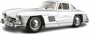  Игрушечная машина Bburago Mercedes-Benz 300SL 1954 394212, серебристый цв.