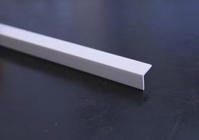 Viimistlusnurk, hall v., 260 cm x 1.2 cm