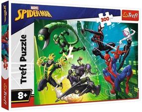 Puzle Trefl Spiderman In The Spiders Web, 40 cm x 60 cm, 300 gab., daudzkrāsaina