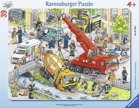 Dėlionė Ravensburger Emergency Unit 067688, 32.5 cm x 24.5 cm, 39 vnt., įvairių spalvų