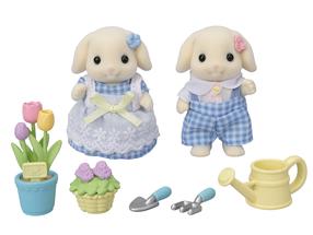 Набор фигурок Sylvanian Families Blossom Gardening Set 5736, 2 шт., многоцветный