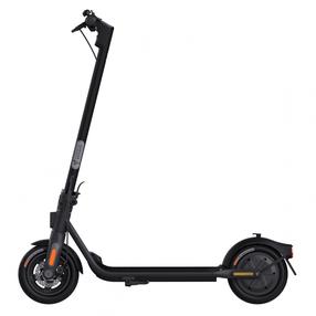 Elektriskais skūteris Segway Ninebot KickScooter F2 PLUS, melna krās.