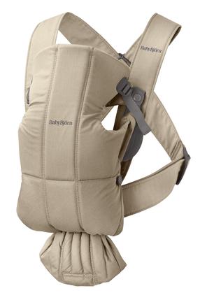 Ķengursoma BabyBjorn Mini Woven, bēša krās.