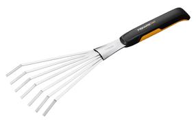 Грабельки Fiskars 1027044, серебристый цв./черный цв.