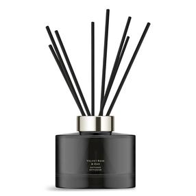 Mājas aromatizētājs, smaržu kociņi Jo Malone Velvet Rose & Oud 690251131181, 165 ml Melna krās.