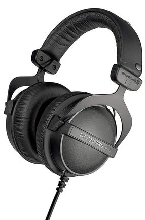 Vadu austiņas Beyerdynamic DT 770 PRO 32 Ohm, melna krās.
