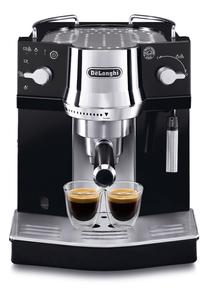 Espreso kavos aparatai DeLonghi EC820B, juoda sp./nerūdijančiojo plieno sp., 1450 W Prekė su pažeista pakuote.