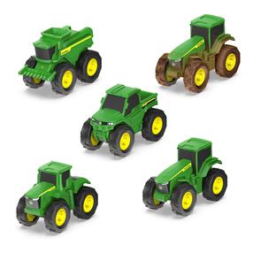 Набор игрушечных автомобилей John Deere 37971A, зеленый цв./(цвет/дизайн выбирается случайным образом)