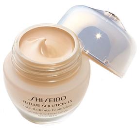 Šķidrā grima bāze Shiseido Future Solution LX, SPF 15, g3, 30 ml