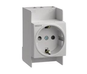 Розетка Hager SNS016 SN, c заземлением, IP20, серый цв.