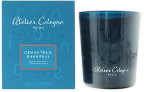 Žvakė, aromatinė Atelier Cologne Love osmanthus, 40 h, 180 g, mėlyna sp.