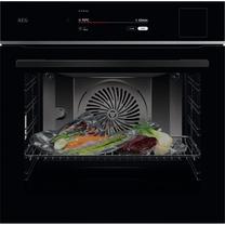 Įmontuojama orkaitė AEG 9000 serija „ProAssist & SteamPro“ TP9SB831AB