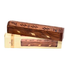 Vīraks Sattva Ayurveda