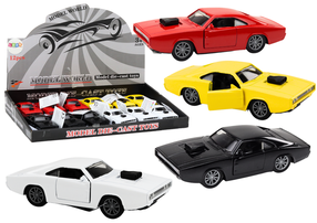 Žaislinis automobilis Lean Toys Model World, 1:32, (spalva/dizainas parenkami atsitiktine tvarka)