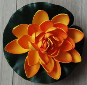 Sodo dekoracija "Lelija" Garden Center MF-003, 18 cm x 18 cm x 3 cm, oranžinė sp.