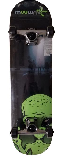Rula Muuwmi Alien, must v./roheline v.
