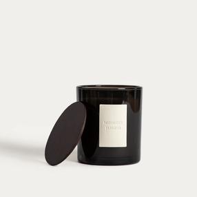 Žvakė, aromatinė Homla Urban leather midnight jasmine, 40 h, 380 g, juoda sp.