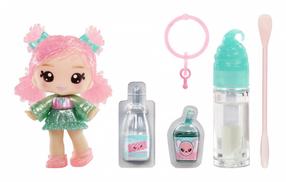 Lelle- figūriņa MGA YummiLand Susie Sour Straw, 9 cm, zaļa krās.