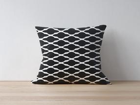 Наволочка для декоративной подушки Mioli Decor 1122, белый цв./черный цв., 43 см x 43 см