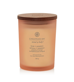 Žvakė, aromatinė Chesapeake Bay Mind & Body Love + Passion, 82 h, 0.250 g, oranžinė sp.