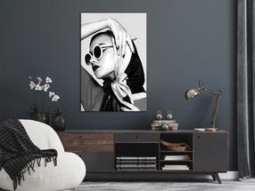 Reprodukcija Artgeist Stylish Lady DKNW1568XXL, 80 cm x 120 cm