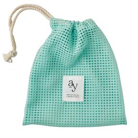 Косметичка Axis-y Glow Inside The Pouch, 22 см x 21 см, синий цв.