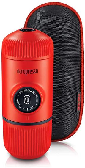 Pārnēsājams kafijas automāts Wacaco Nanopresso, sarkana krās.