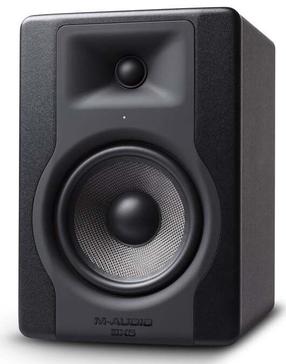 Skaļrunis M-Audio BX5 D3, melna krās.