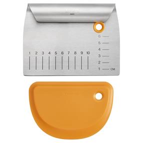 Tešlos pjaustyklė Fiskars Functional Form 1084319, 2 vnt.