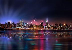 Fototapeet Artgeist Romantic Moments In New York City MNEW010559SAM, 105 cm x 105 cm