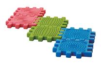 Sensorinis masažinis kilimėlis Weplay We Block Tactile, 40 cm x 40 cm, 6 vnt, įvairių spalvų