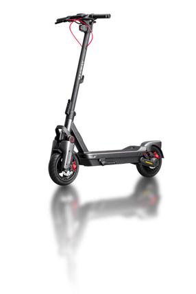 Elektriskais skūteris Ninebot by Segway MAX G3 E, melna krās./pelēka krās.