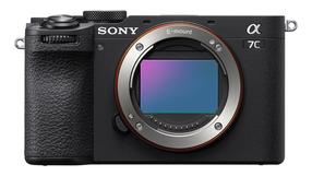 Bezspoguļa kamera Sony a7C II Body, melna krās.