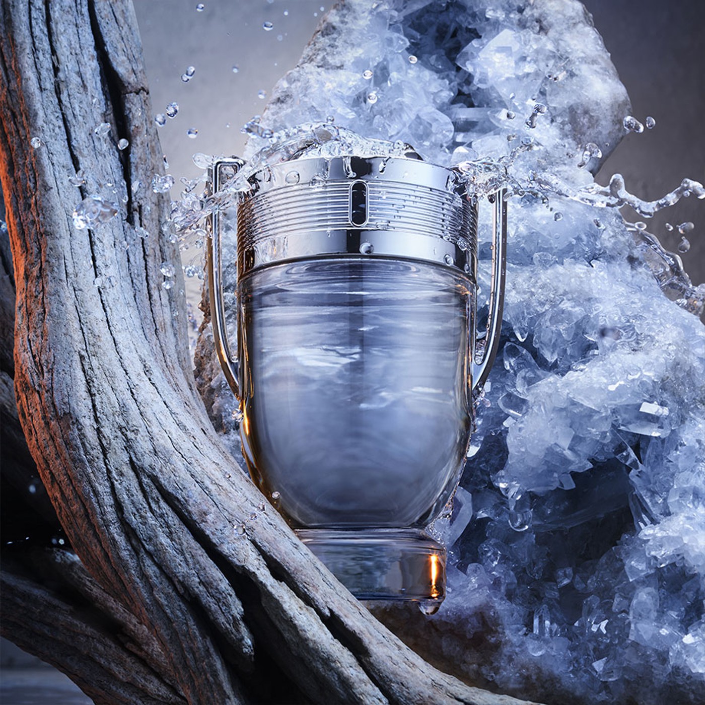 恭　Paco Rabanne Invictus EDP 50ml Tualetinis vanduo Paco Rabanne Invictus, 50 ml - Senukai.lt