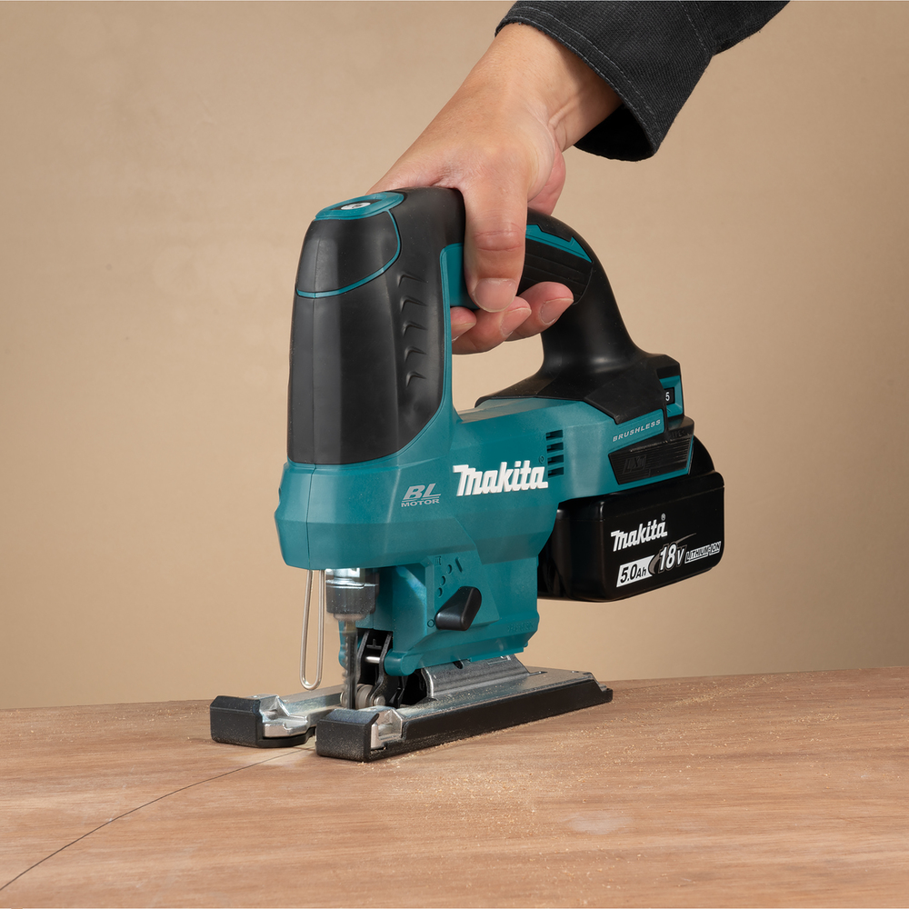 Akumuliatorinis siaurapjūklis Makita DJV184Z, 18 V - Senukai.lt