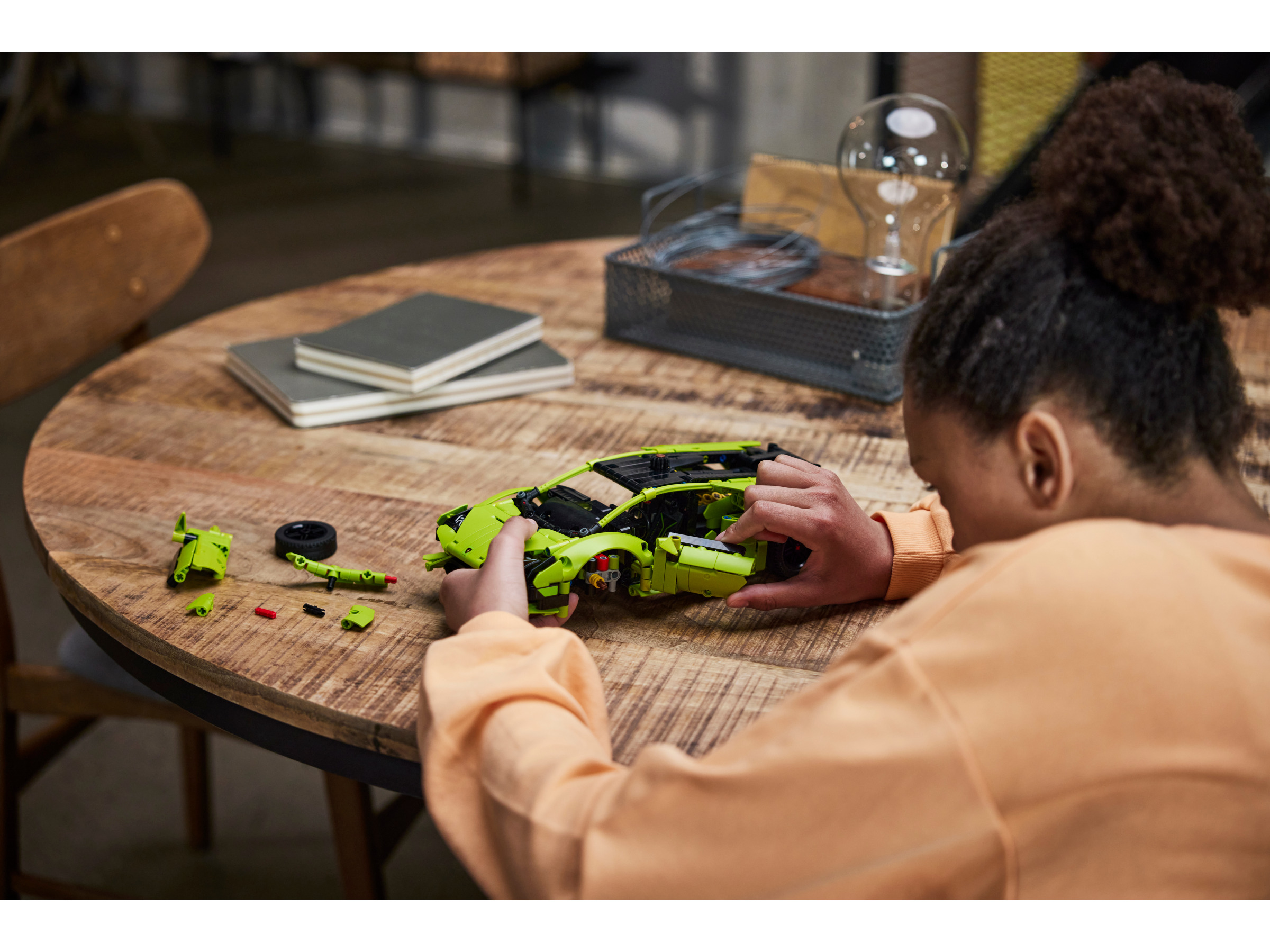 Konstruktorius LEGO® Technic Lamborghini Huracán Tecnica 42161