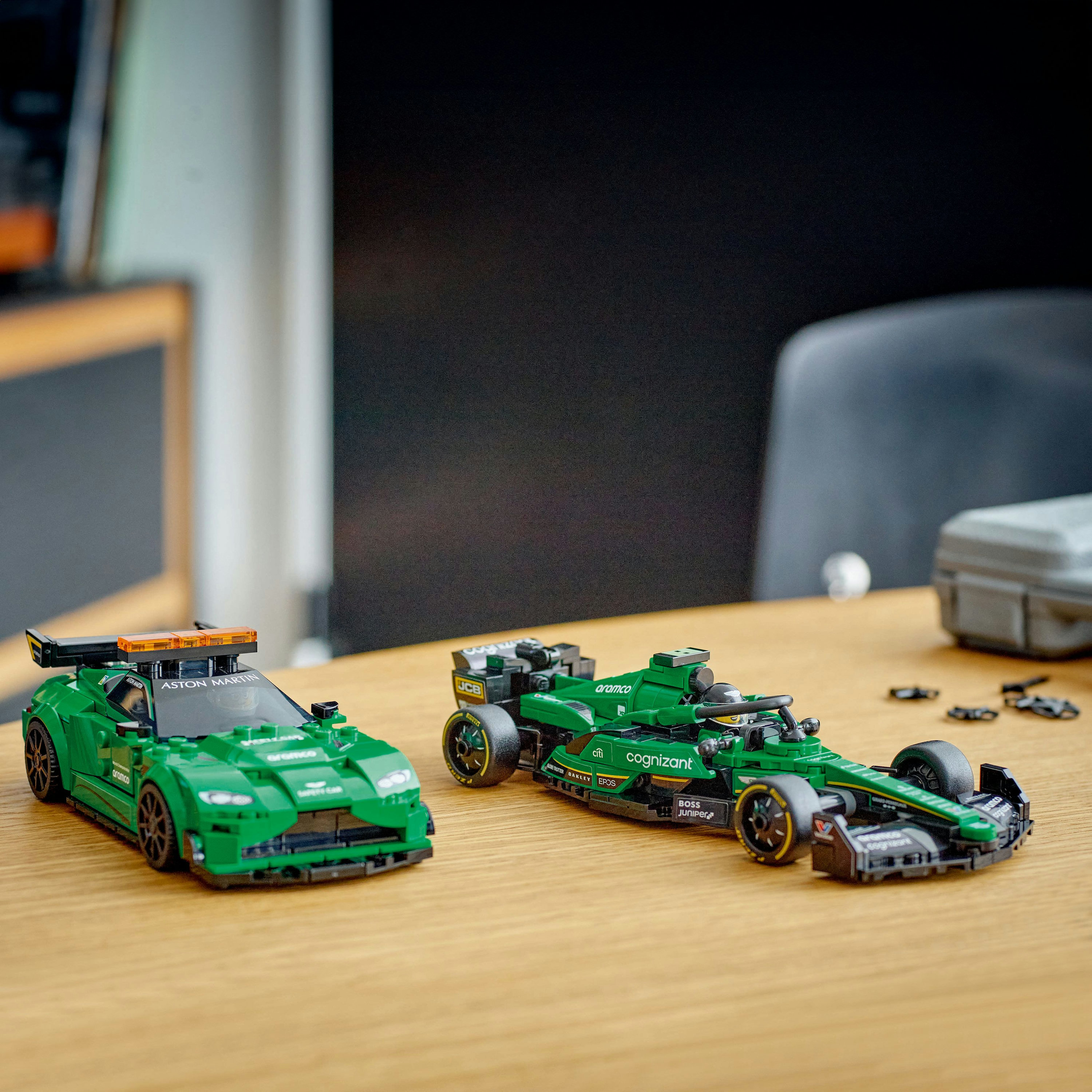 Konstruktorius LEGO® Speed Champions Aston Martin Safety Car