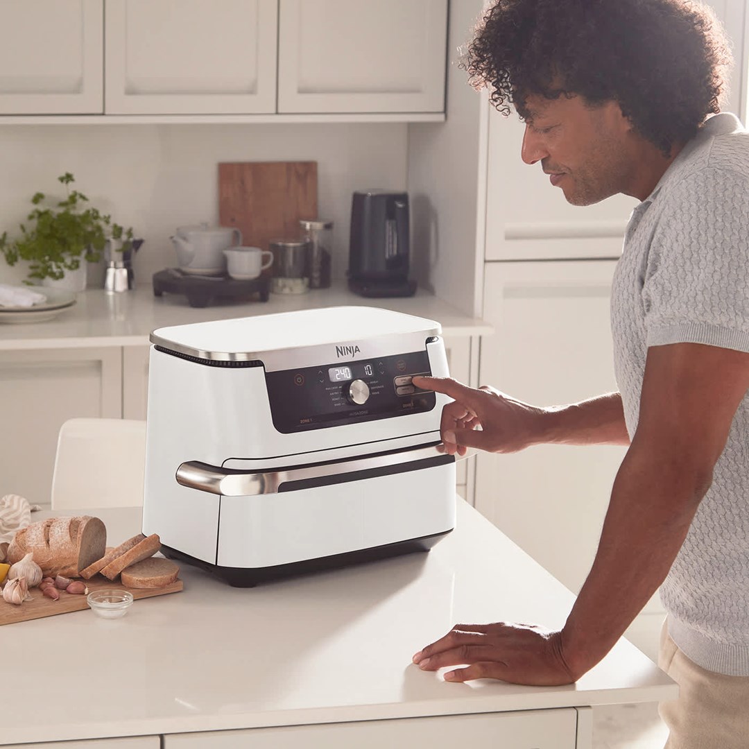 Karšto oro gruzdintuvė Ninja Foodi FlexDrawer AF500EUWH, balta