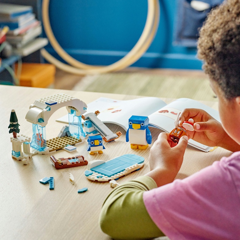 Конструктор LEGO® Super Mario Дополнительный набор «Снежные приключения семьи пингвинов» 71430