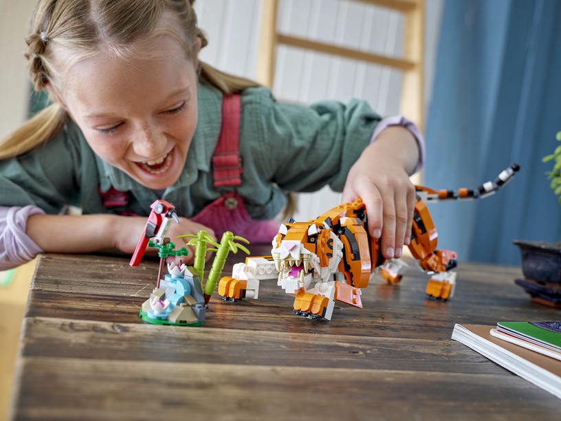 Конструктор LEGO® Creator 3 v 1 Величественный тигр 31129, 755 шт.