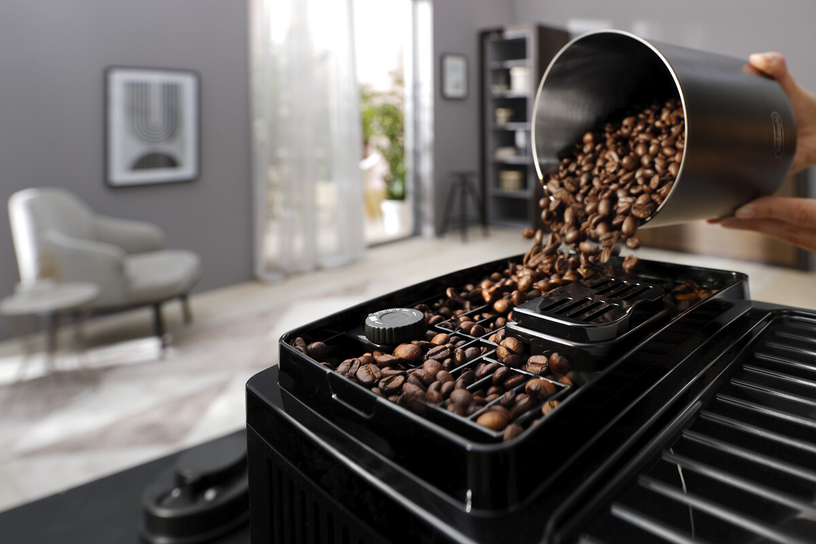 Automātiskais kafijas automāts DeLonghi Magnifica ECAM 220.30.SB