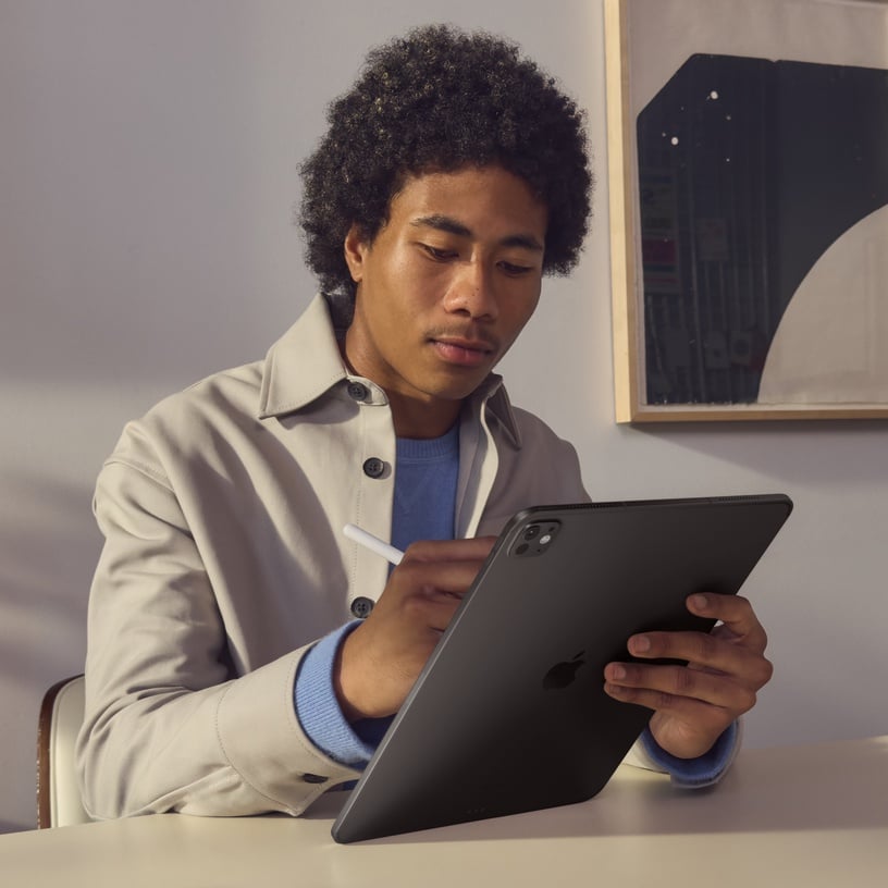Планшетный компьютер Apple iPad Pro 13 WiFi, 13″, 8GB/512GB, черный