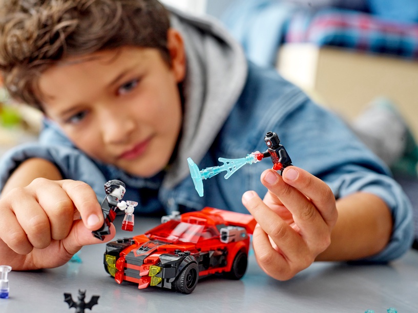 Konstruktors LEGO® Marvel Miles Morales pret Morbius 76244, 220 gab.
