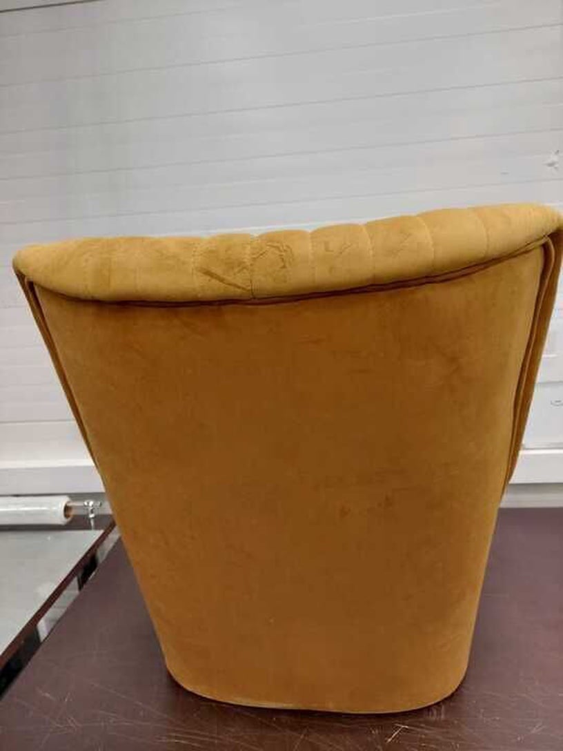 Tugitool Delgado Mustard, 75 cm x 70 cm x 100 cm (defekti/puudusega kaup)