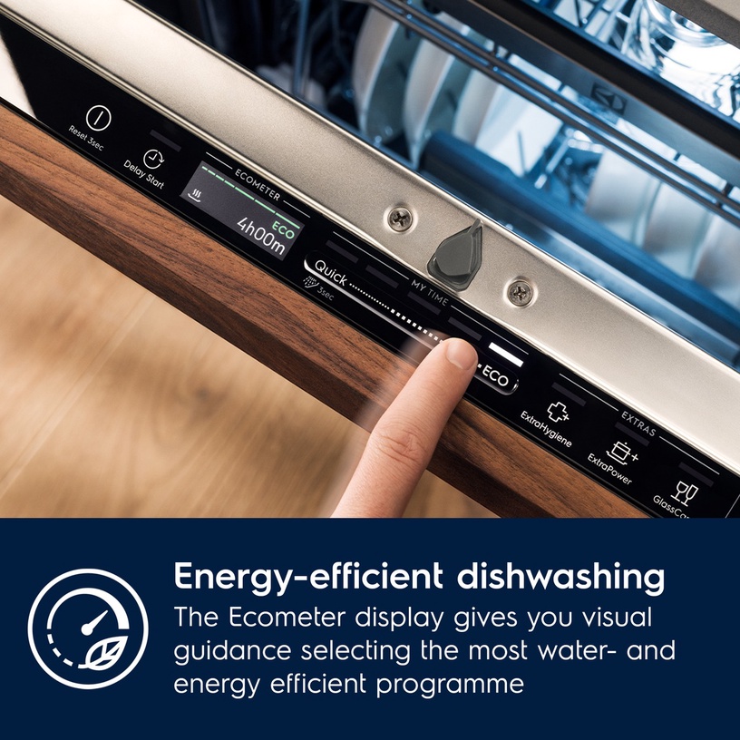 Iebūvējamā trauku mazgājamā mašīna Electrolux EEG69405L, melna