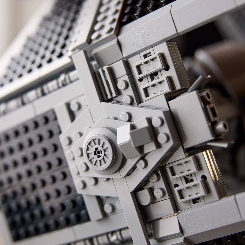 Конструктор LEGO® Star Wars™ Tie Interceptor UCS 75382